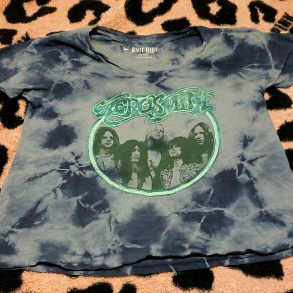 Victoria's Secret Tops - NWOT VSxknit riot Aerosmith shirt